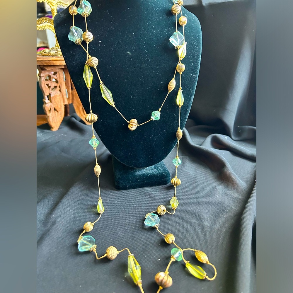 GIGI IN STYLE VTG MCM Tagged Long necklace. Gorgeous!!